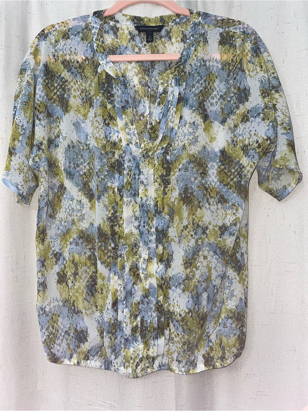 Banana Republic Factory Short-Sleeve Patterned Blouse- White, Olive & Light Blue